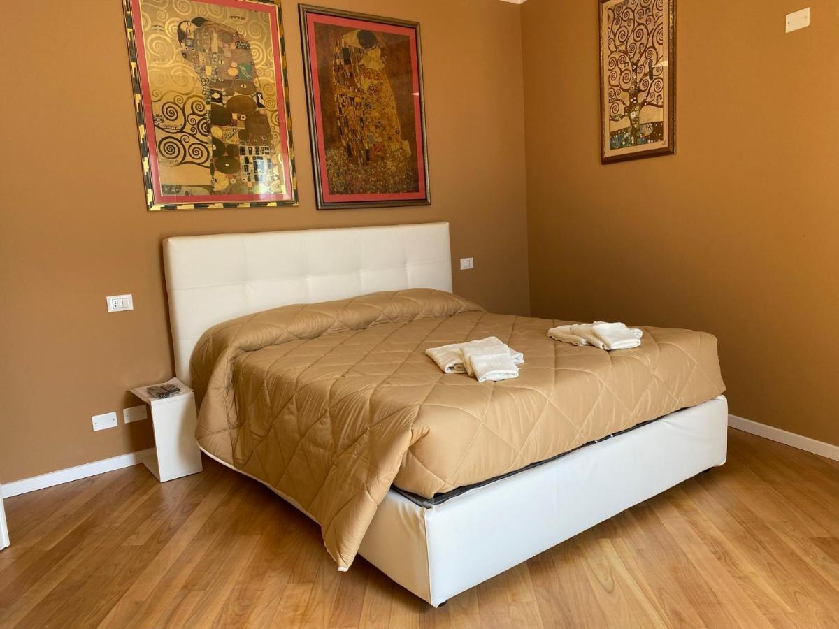 Villa Castello Only Room Лімоне-суль-Гарда Екстер'єр фото